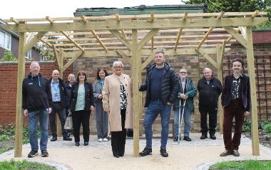 new pergola in Alexandra Park