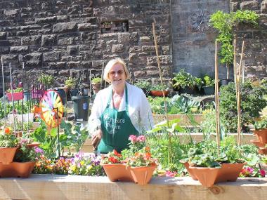 Irene Graham / Greyfriars Garden large