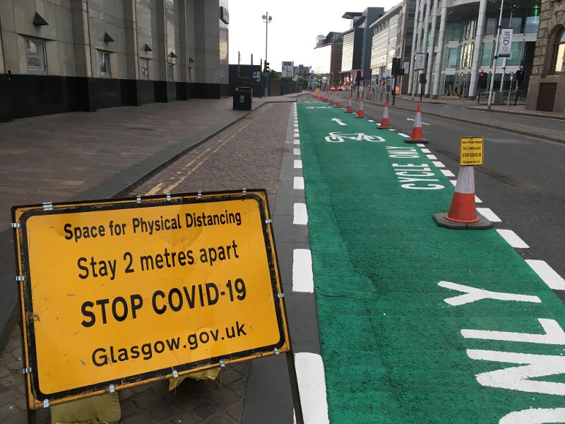 Clydeside pop-up cycle lane 